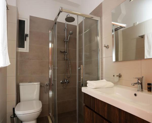 Hotel Aktaion Толон Екстериор снимка