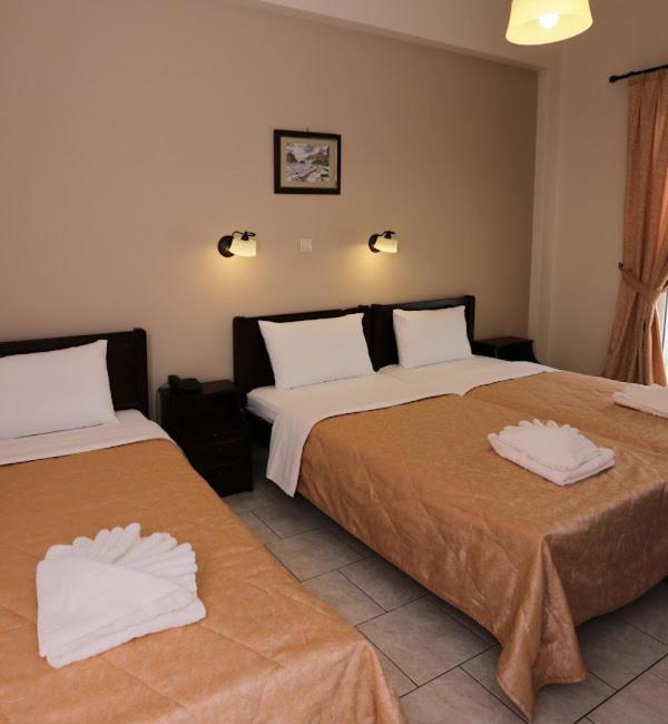 Hotel Aktaion Толон Екстериор снимка