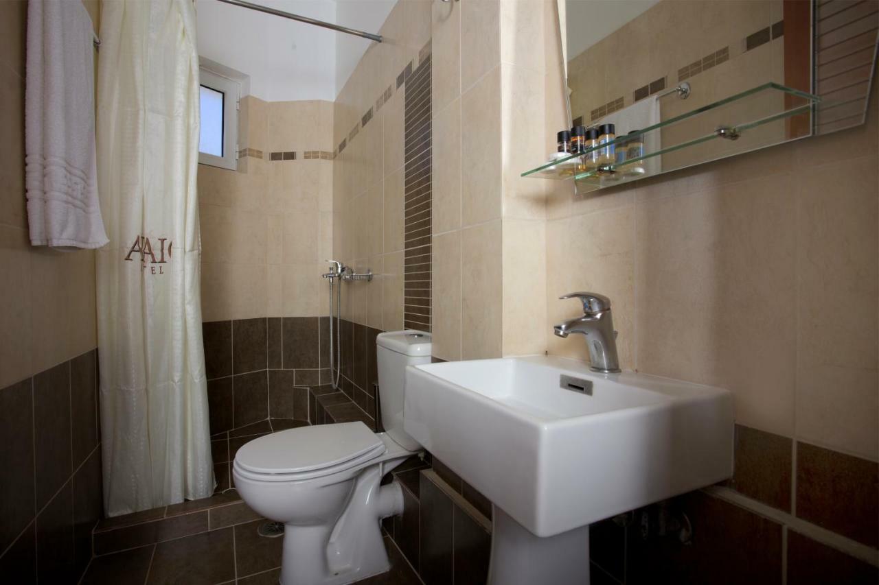 Hotel Aktaion Толон Екстериор снимка