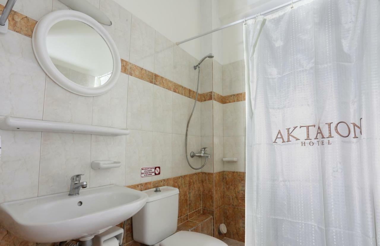 Hotel Aktaion Толон Екстериор снимка