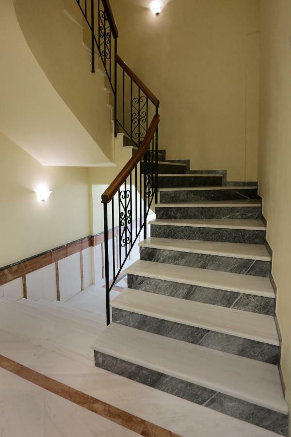 Hotel Aktaion Толон Екстериор снимка